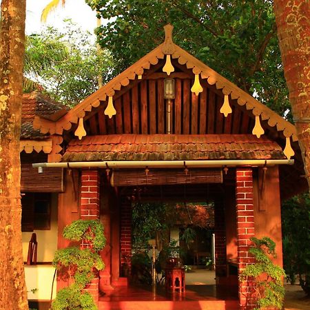 Sea Hut Homestay Kochi Eksteriør billede